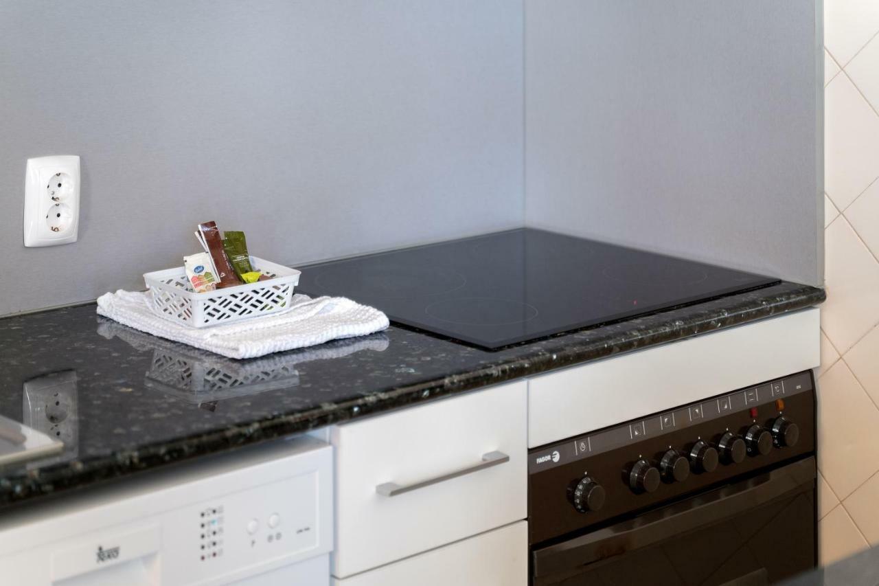 Al - R&R Vilamoura Flat, City Center Apartment Bagian luar foto