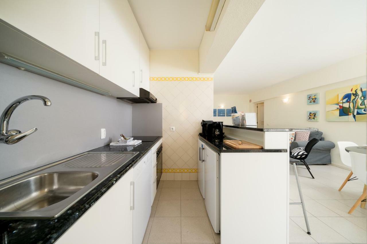 Al - R&R Vilamoura Flat, City Center Apartment Bagian luar foto